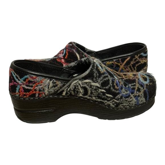 Dansko Professional Clogs Size 7 Women's Wool Multicolor Abstract Nursing Shoes - Picture 7 of 8
